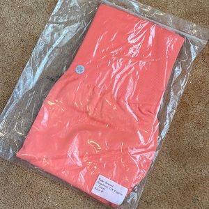 Coral workout capris